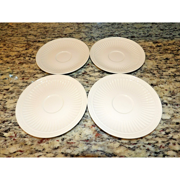Mikasa Italian Countryside Saucers Only DD900 Set of 4 White Ribbed - Picture 1 of 8